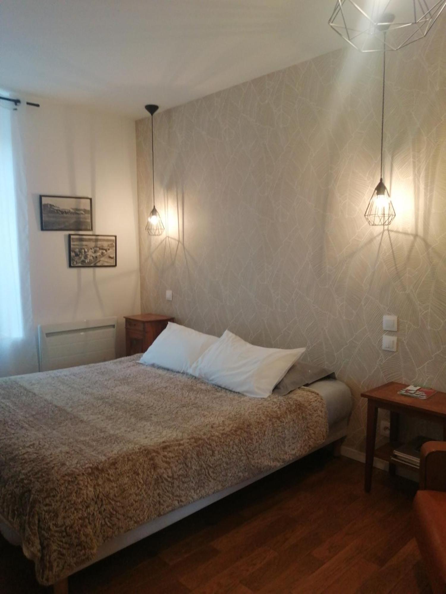 Bed and Breakfast Le Quai 18 Lesneven Zewnętrze zdjęcie